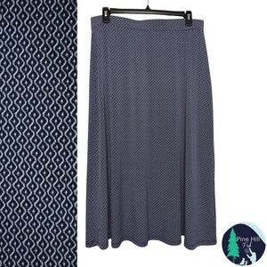 Kasper Maxi Skirt 1X Navy Blue White Geometric Pull-on Stretch Easy Care EUC